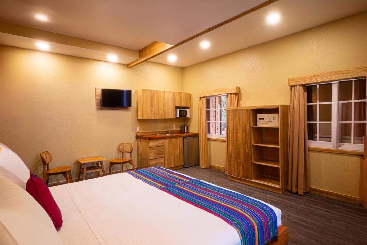 Mr. Tucan Hotel West End Εξωτερικό φωτογραφία