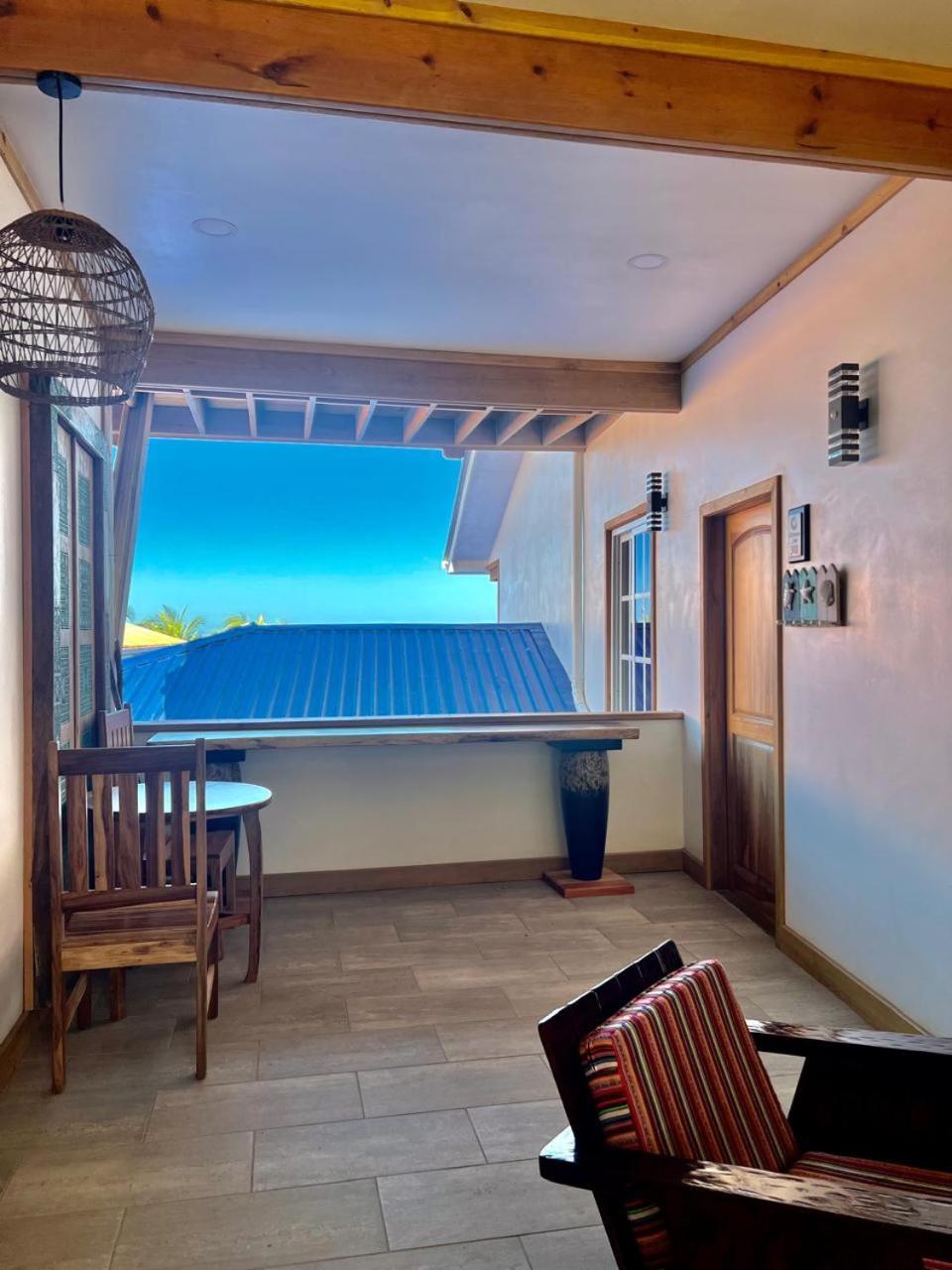 Mr. Tucan Hotel West End Εξωτερικό φωτογραφία