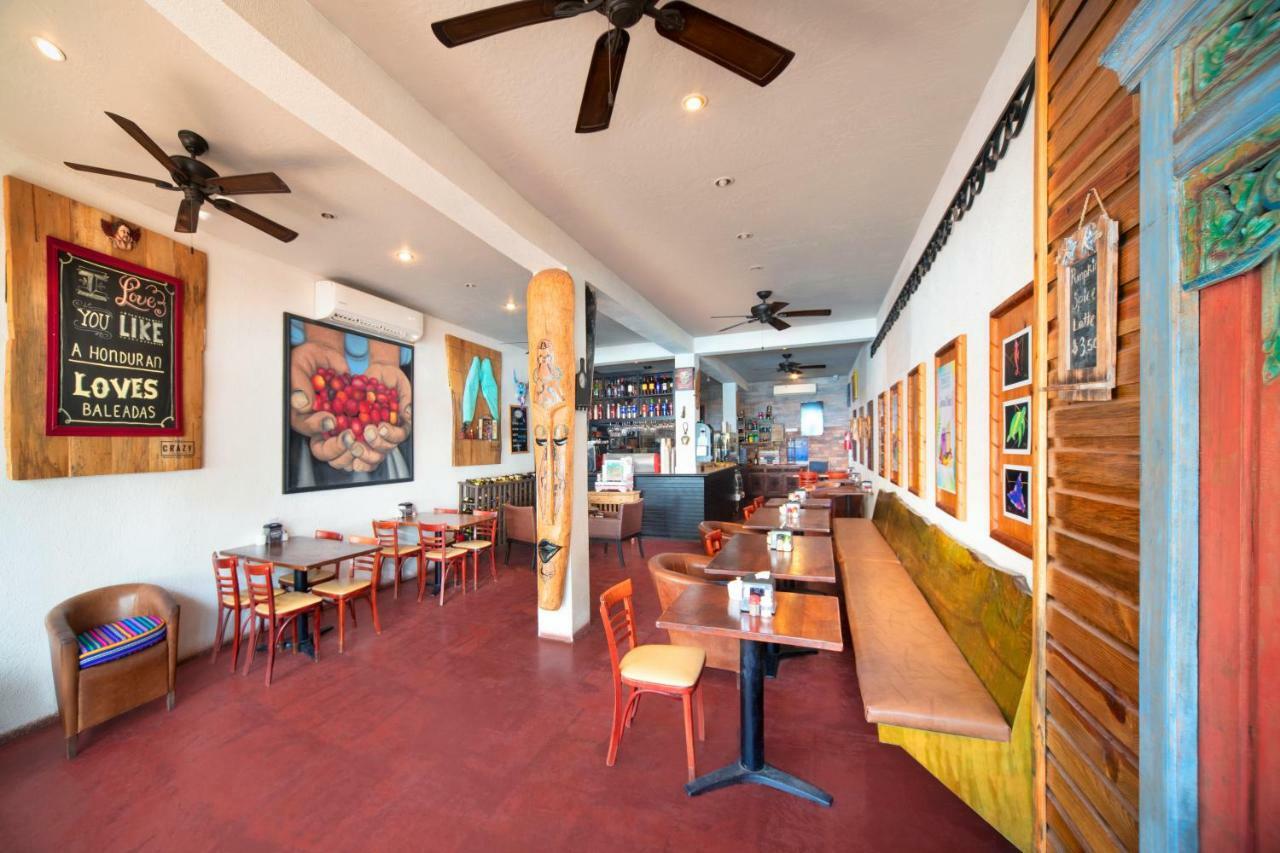 Mr. Tucan Hotel West End Εξωτερικό φωτογραφία